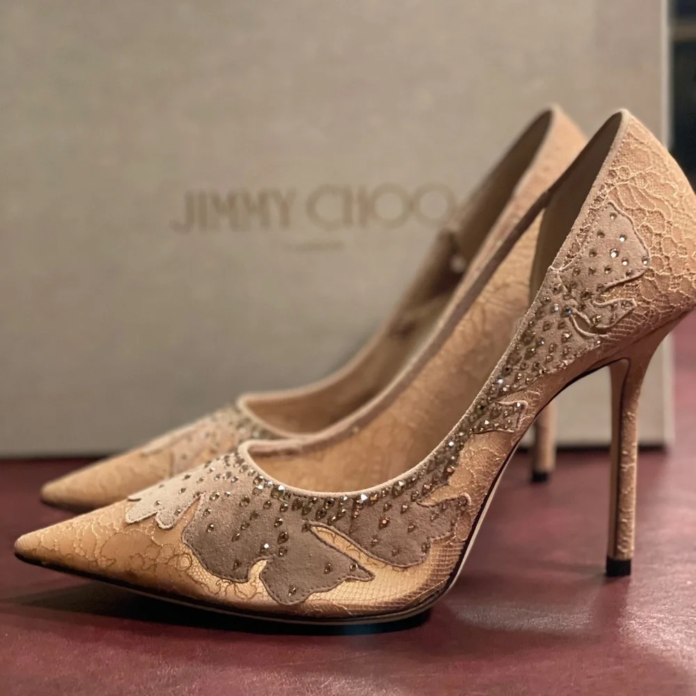 Shoes - Picture 3 of 5